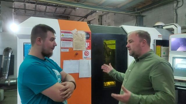 НОЖЕВОЙ ВОПРОС в гостях у SARO. Большая беседа с Андреем Воропаевым. Топовые ножи из Ворсмы! смотреть онлайн