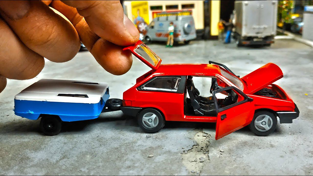 Моделька ВАЗ 2108 с прицепом машинка из СССР! Открываются двери, капот, багажник! Про машинки. смотреть онлайн