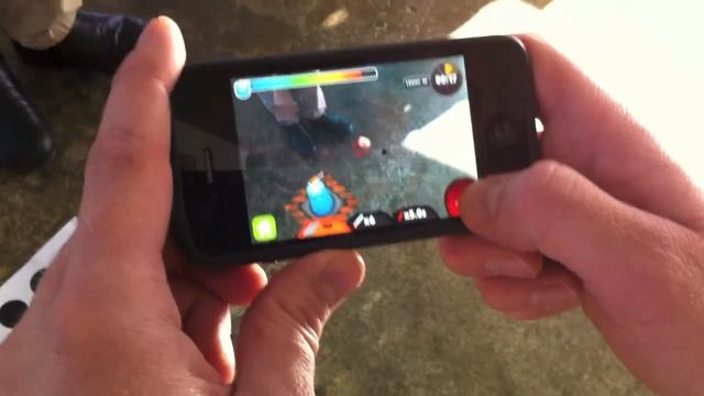 MacSuperstore Tries out ARDefender, Really Cool iPhone Game ARDefender смотреть онлайн