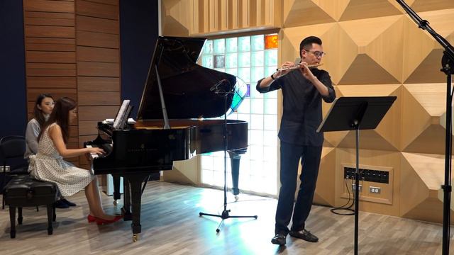 Sergei Prokofiev Sonata for Flute and Piano in D , Op. 94, 1st movt Flute: Brian, Tsz Chun Chan смотреть онлайн
