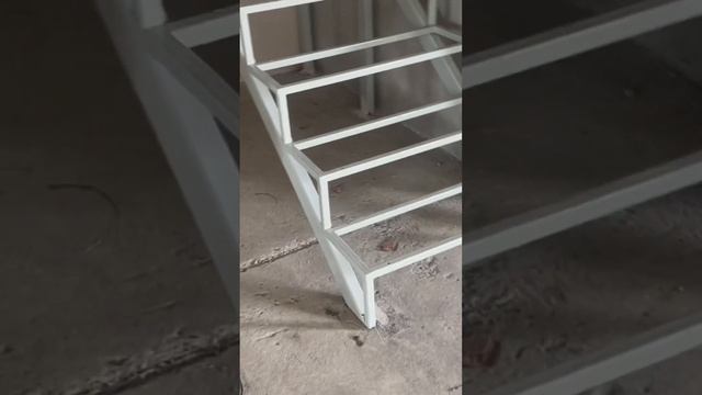 Каркас для лестницы из металла смотреть онлайн