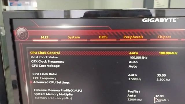 SVM Mode ON or OFF AMD Ryzen Gigabyte смотреть онлайн