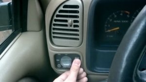 Обзор салона Шевроле Тахо 410 в деталях ч.1.