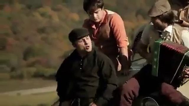 Клип: "Едем едем в соседнее село, на дискотеку"-смотреть онлайн смотреть онлайн