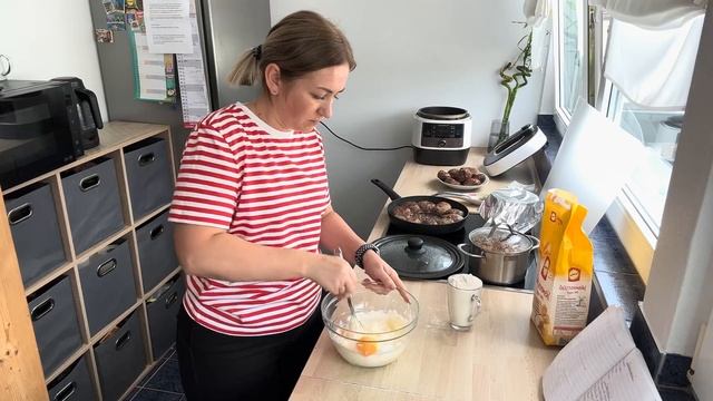 Шарлотка в мультиварке ? Распаковка с примеркой ✔️ Готовим обед ? Стрижка ?♂️ Наша жизнь ✔️ Влог смотреть онлайн