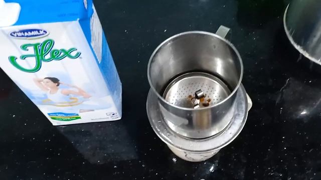 [VLOG] СЕКРЕТ ВЬЕТНАМСКОГО КОФЕ (06-07.08.2019) смотреть онлайн