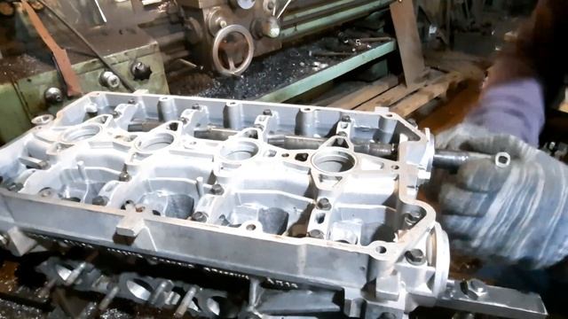 Ставим новые валы в ГБЦ Ваз Приора. Фрезеровка, проточка своими силами. смотреть онлайн