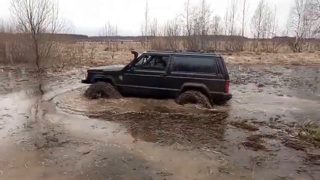 Тест драйв Jeep Cherokee XJ