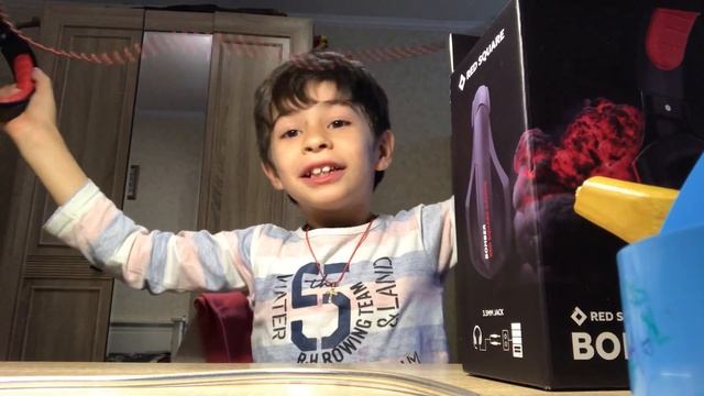 РАСПАКОВКА НАУШНИКОВ ОТ ЛИМИНГТОНА BOMBER |RED SQUARE| смотреть онлайн