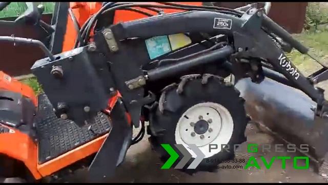 Обзорное видео минитрактора KUBOTA 195 за 650 000 руб. с фронтальным погрузчиком и почвенной фрезой смотреть онлайн