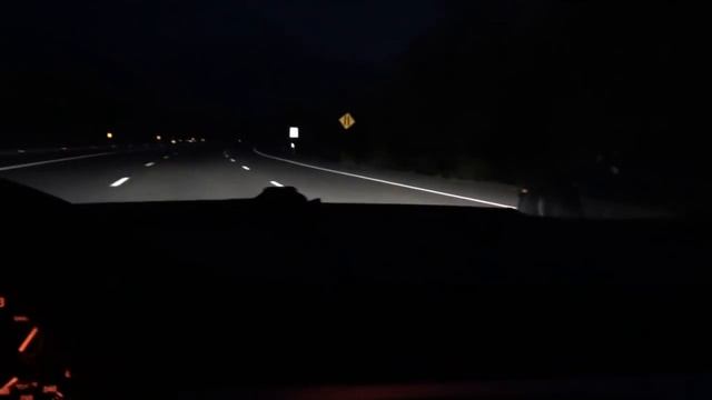BMW 335i vs GTR смотреть онлайн