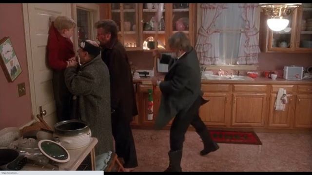 Один дома и другие Новогодние комедии смотреть онлайн