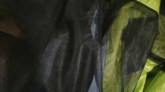 Быстрый ремонт палатки - ставлю заплатки на прожженую сетку, укрепляю углы, пришиваю снизу ткань смотреть онлайн