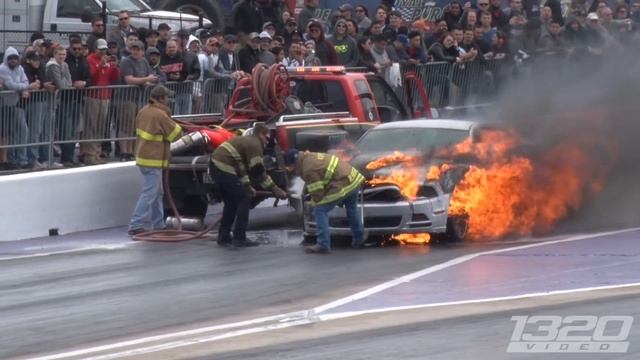 Mustang EXPLODES Into Flames! смотреть онлайн