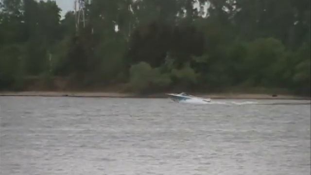 катание на лодке 4-winns 120 сил смотреть онлайн