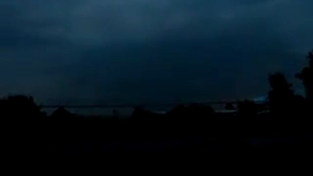 Ужас как бьет Молния смотреть онлайн