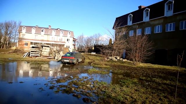 Subaru Domingo 1982 и Daewoo Espero, 1998