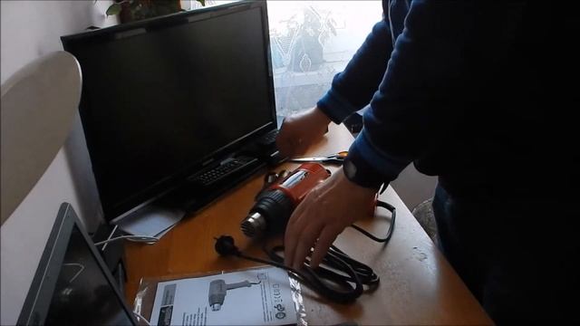 Opalarka 2000 W z Kauflandu, pierwsze użycie i... uruchomiona czujka dymu :) смотреть онлайн