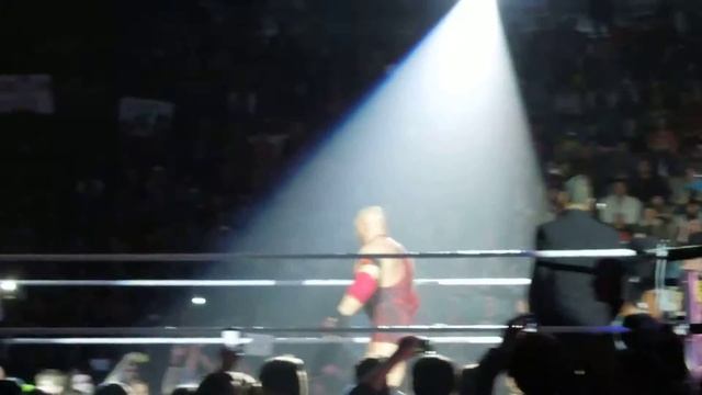 WWE Реслинг в Питере! Выход РайБока Feed Me More :) смотреть онлайн