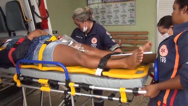 MULHER GESTANTE SOFRE ACIDENTE NA AV. RIO BRANCO NO JORGE TEIXEIRA. смотреть онлайн