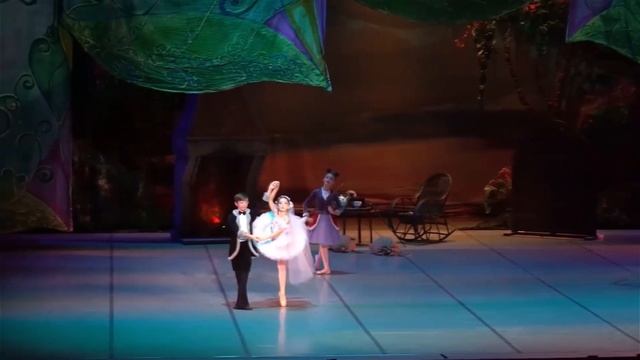 Детский балет "Дюймовочка" смотреть онлайн