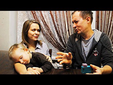 Денег нет, но вы держитесь! Про халяву. Вечером на лавочке.. смотреть онлайн