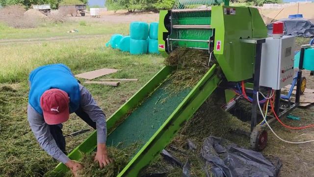 аппарат по упаковке сенажа силоса. телефон для заказа +996557858000 +вацап (1)