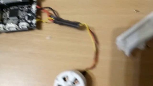 Разборка дрона Bugs 2c и ремонт корпуса. Disassembly of drone Bugs 2c. смотреть онлайн