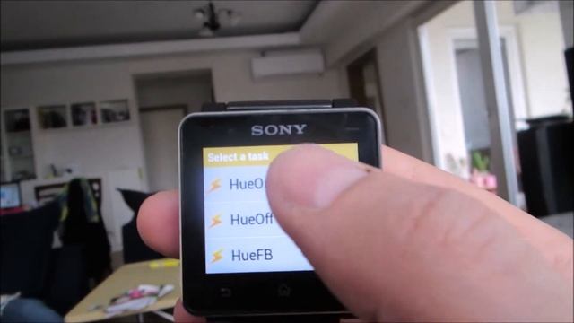 Sony Smartwatch 2 + Tasker + Philips Hue = Fun! смотреть онлайн