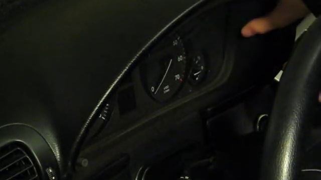Mercedes w203 (C-Class) How to Remove/Install The Instrument Cluster смотреть онлайн