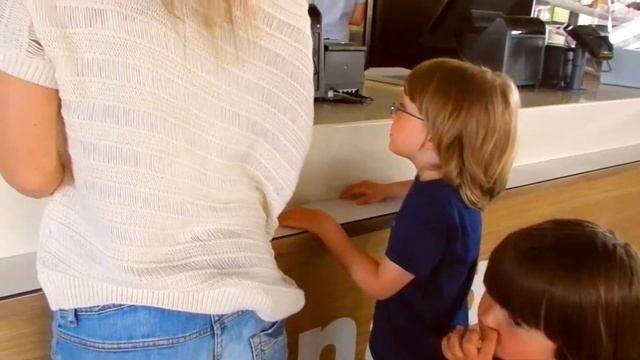 Хэппи Мил Трансформеры макдоналдс игрушки в испании Spain 4 смотреть онлайн