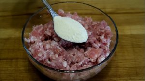 ПЕРЕМЕШАЙТЕ ФАРШ С МАНКОЙ! ВЕК ЖИВИ-ВЕК УЧИСЬ! Долго искала и НАКОНЕЦ ТО НАШЛА ПРАВИЛЬНЫЙ РЕЦЕПТ