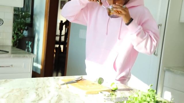 I Made Senku Cola From Dr. Stone! смотреть онлайн