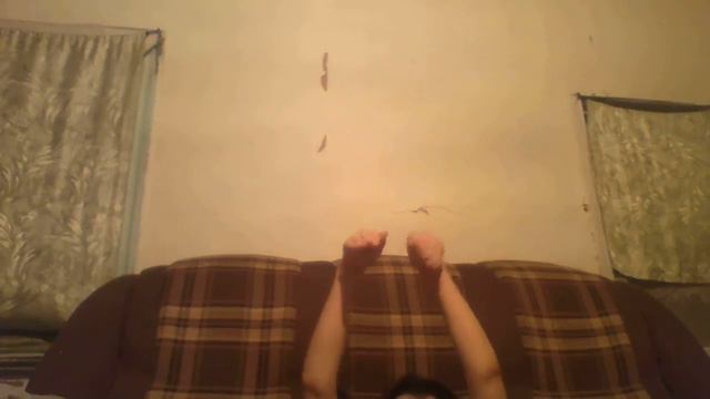 Всякие разные фигуры руками(типа сценки) смотреть онлайн