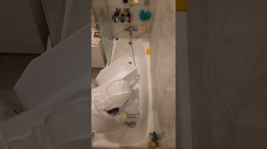 Убираем неприятный запах тухлого мяса в холодильнике за 4 часа.