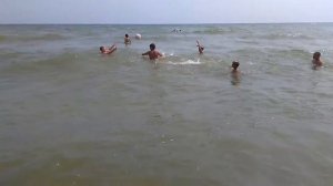 Летний лагерь водный волейбол
