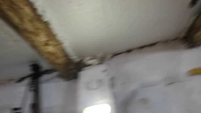 ОДИН ДЕНЬ В ГАРАЖЕ. УТЕПЛЕНИЕ ПОТОЛКА. смотреть онлайн