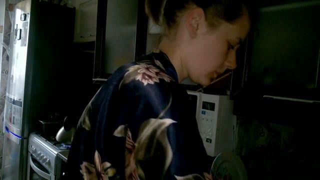 Реальное утро мамы с маленьким ребенком 2-х лет..Без преукрас... смотреть онлайн