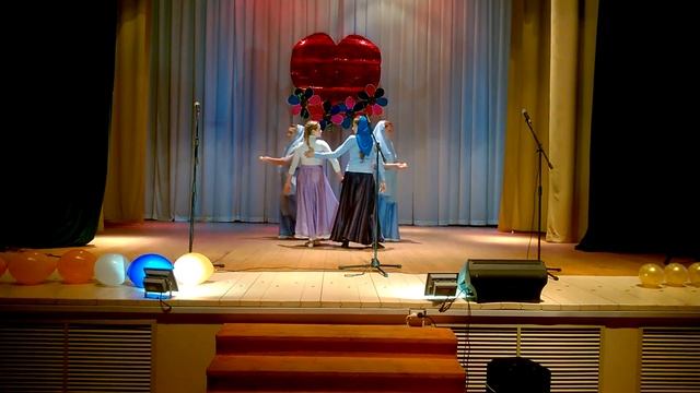 танец"Маме" мое "Созвездие" смотреть онлайн