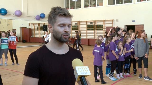 Александр Могилев: "В танце я могу себя не ограничивать" смотреть онлайн