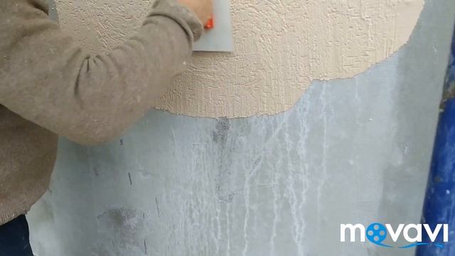 Как самостройщику научиться наносить декоративную штукатурку Короед, нанесение шпателем и тёркой смотреть онлайн