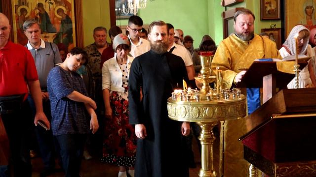 Воскресаня Литургия 1 сентября 2019 г смотреть онлайн