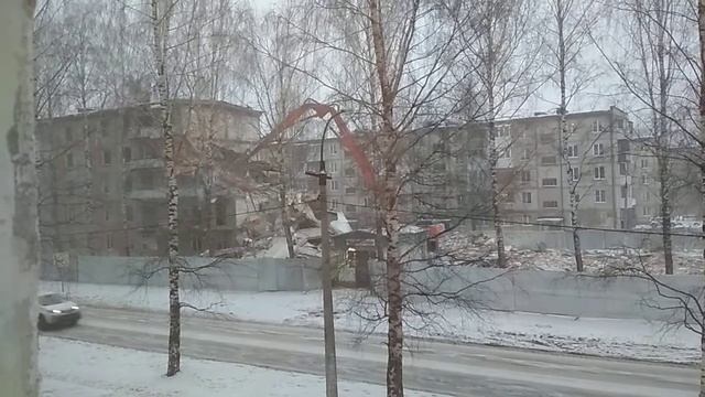 Снос дома в Березниках смотреть онлайн