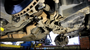 Ремонт подвески замена сайлентблоков подрамника на Nissan Qashqai 2,0 4WD Ниссан Кашкай 2008  3часть