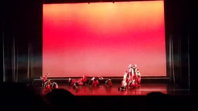 "Boys! Take Wing!" Performed by CH Dance смотреть онлайн
