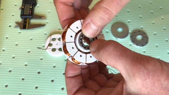 Бесщеточный мотор на 3д принтере / 3d printed brushless motor смотреть онлайн