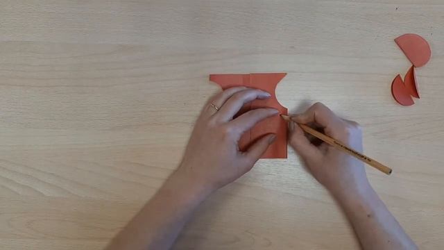 «3D аппликация из бумаги » смотреть онлайн