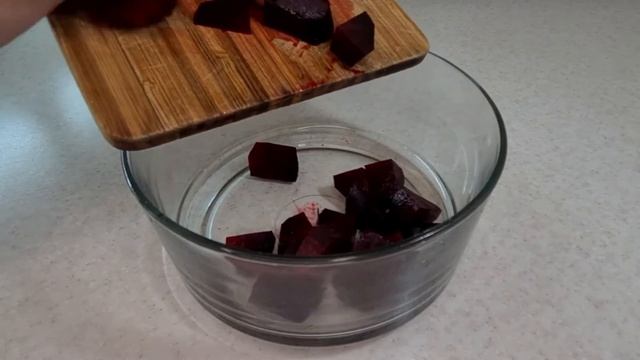 Салат с рукколой. Хит салат.Салат из свеклы с рукколой и сыром. Beetroot salad with arugula смотреть онлайн