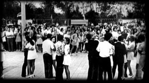 Стоп стоп, музыка...