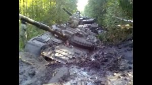 Танки грязи не боятся  Русские дороги